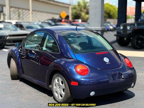 Blue Lagoon Metallic 2002 Volkswagen New Beetle GLS