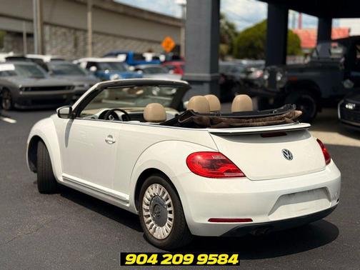 Candy White 2014 Volkswagen Beetle 2.5L
