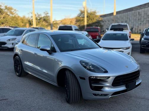 2017 Porsche Macan GTS