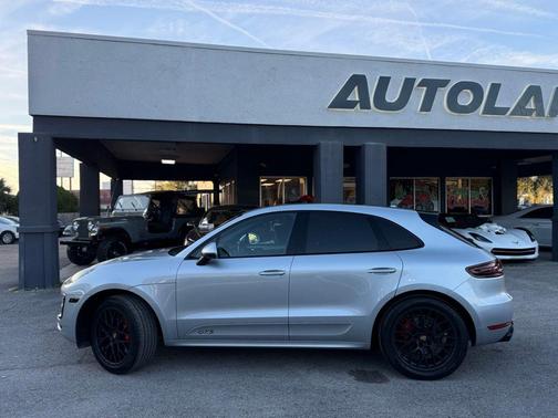 2017 Porsche Macan GTS
