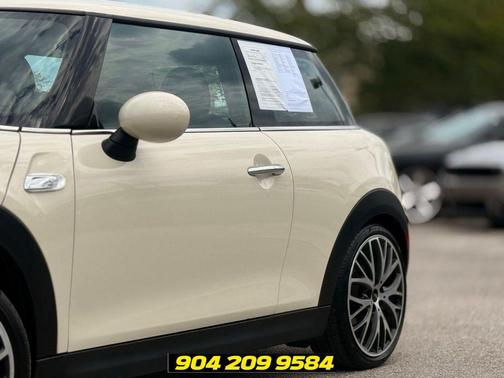 Pepper White 2017 MINI Hardtop Cooper S