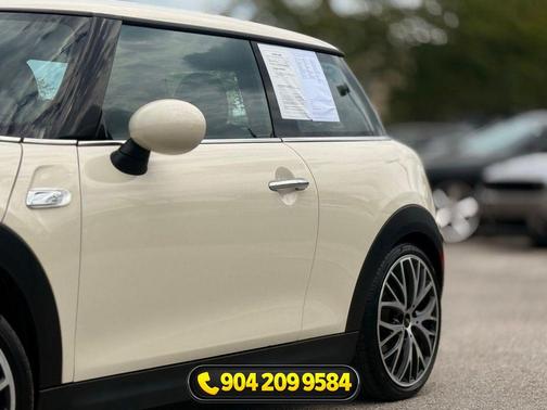 Pepper White 2017 MINI Hardtop Cooper S