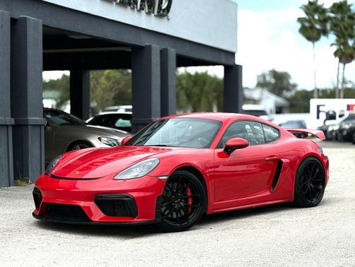 2021 Porsche 718 Cayman GT4
