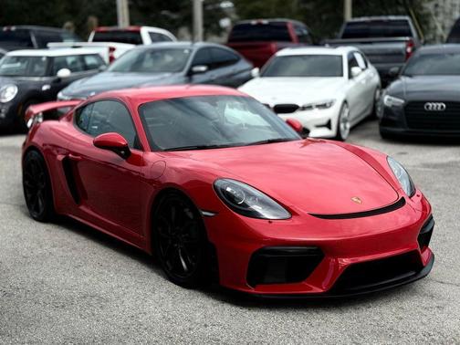 2021 Porsche 718 Cayman GT4