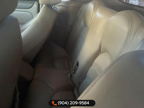 2005 Jaguar XKR Base