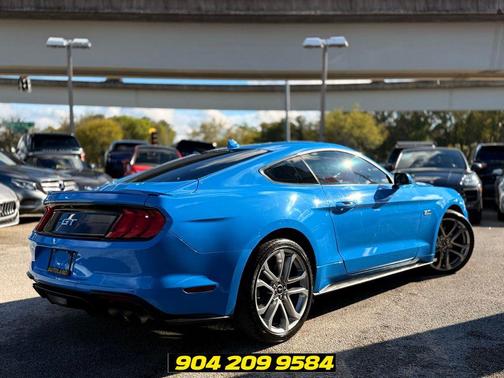Grabber Blue Metallic 2022 Ford Mustang GT Premium