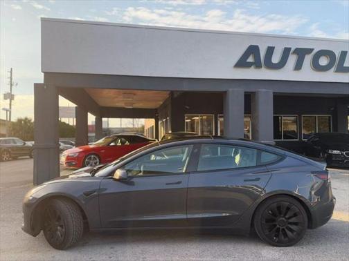 2022 Tesla Model 3 Standard Range