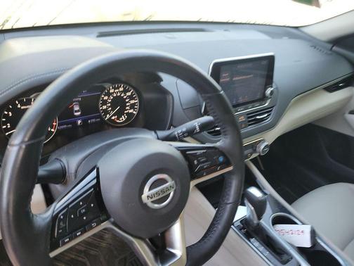 2020 Nissan Altima 2.5 SL