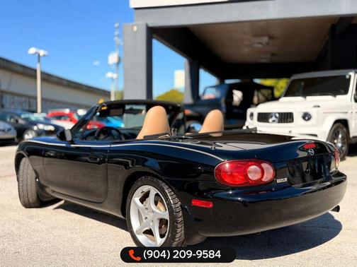 2002 Mazda MX-5 Miata Cloth