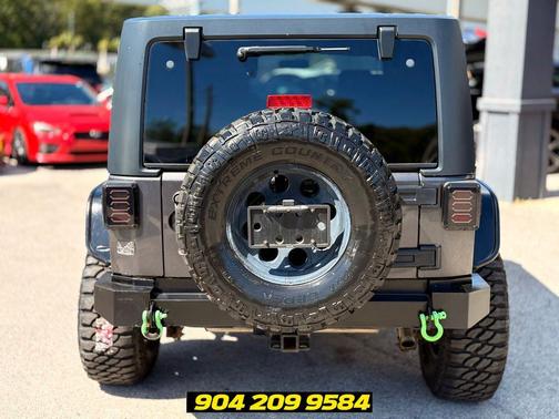 Granite Crystal Metallic Clearcoat 2016 Jeep Wrangler Unlimited Freedom