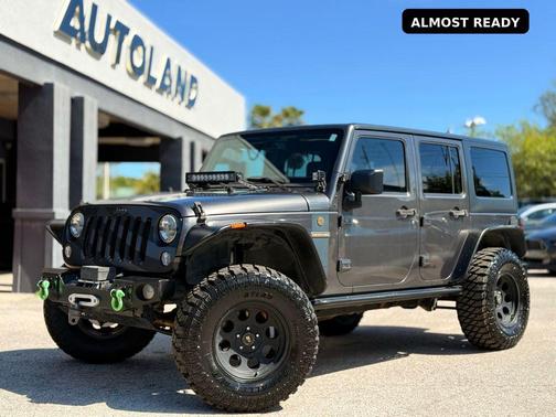 Granite Crystal Metallic Clearcoat 2016 Jeep Wrangler Unlimited Freedom