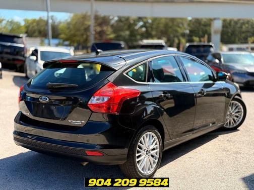 Tuxedo Black Metallic 2014 Ford Focus Titanium
