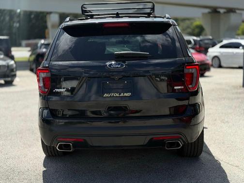 2017 Ford Explorer sport