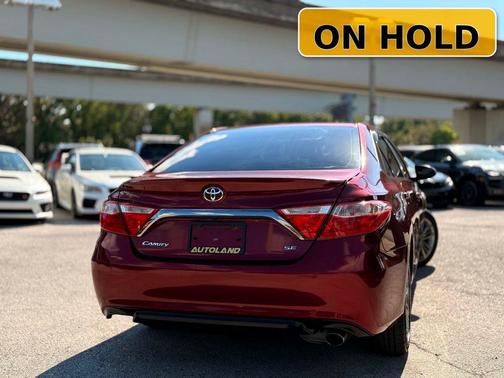 Ruby Flare Pearl 2017 Toyota Camry SE