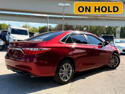 Ruby Flare Pearl 2017 Toyota Camry SE