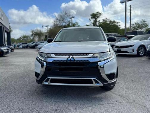 2020 Mitsubishi Outlander SP