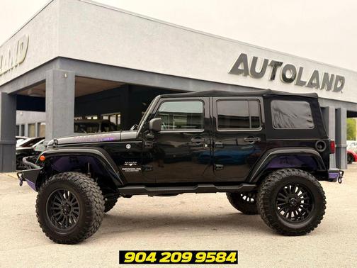 Black Clearcoat 2017 Jeep Wrangler Unlimited Sahara