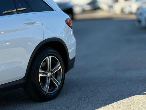 2016 Mercedes-Benz GLC 300 4MATIC