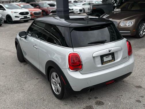 2014 MINI Hardtop Cooper