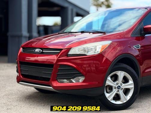 Ruby Red Tinted Clearcoat 2014 Ford Escape SE