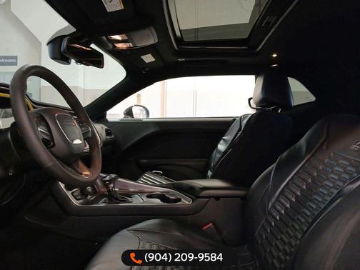 Pitch Black Clearcoat 2021 Dodge Challenger R/T Scat Pack