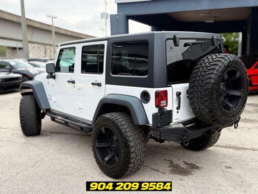 Bright White Clearcoat 2016 Jeep Wrangler Unlimited Sport