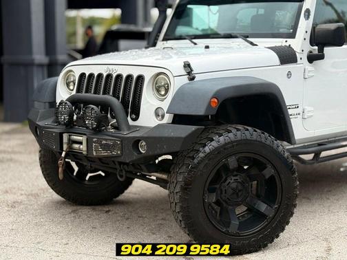 Bright White Clearcoat 2016 Jeep Wrangler Unlimited Sport
