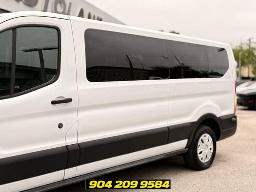 Oxford White 2016 Ford Transit-350 XLT