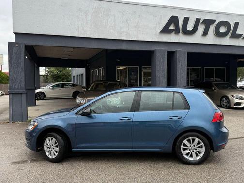 2016 Volkswagen Golf TSI S 4-Door
