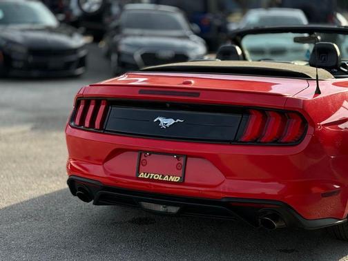 2020 Ford Mustang EcoBoost Premium