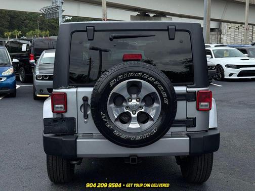 Billet Silver Metallic Clearcoat 2018 Jeep Wrangler JK Unlimited Sahara