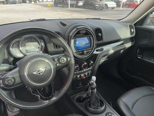 2019 MINI Countryman Cooper