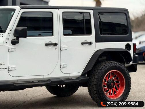 2017 Jeep Wrangler Unlimited Sahara