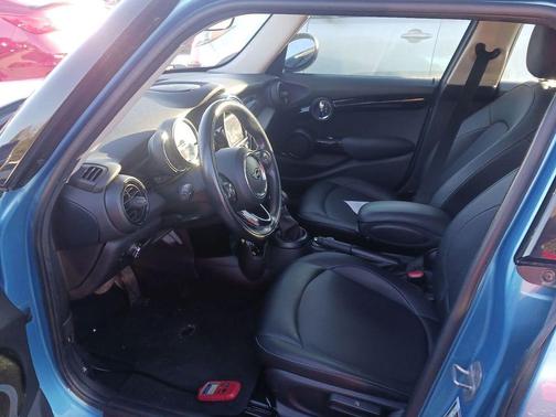 2019 MINI Hardtop Cooper