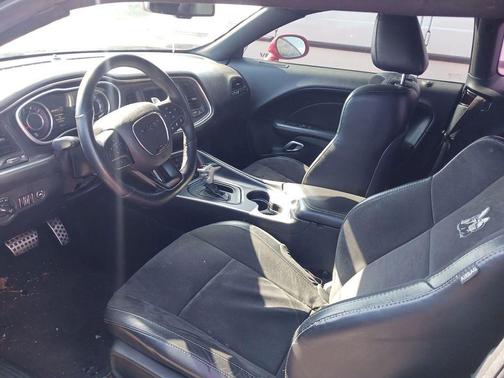 2016 Dodge Challenger R/T Scat Pack