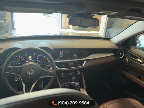 2018 Alfa Romeo Stelvio Sport