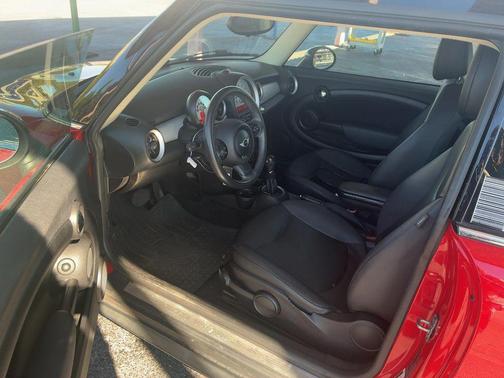 2014 MINI Clubman Cooper