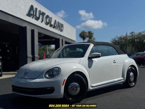 White 2015 Volkswagen Beetle 1.8T