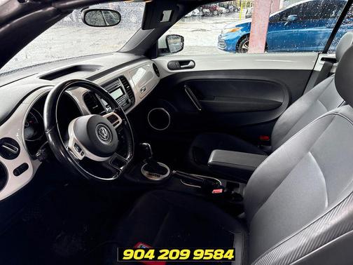 White 2015 Volkswagen Beetle 1.8T