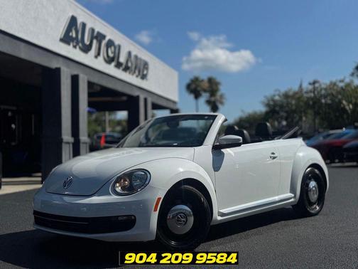 White 2015 Volkswagen Beetle 1.8T