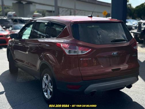 Ruby Red Tinted Clearcoat 2014 Ford Escape SE