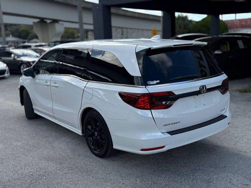 2024 Honda Odyssey Sport