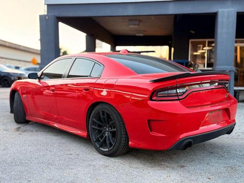 2020 Dodge Charger R/T Scat Pack