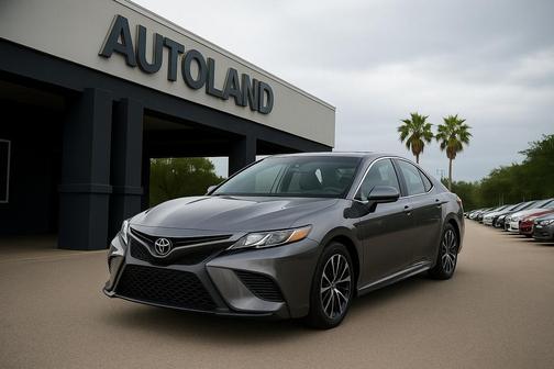 2020 Toyota Camry SE