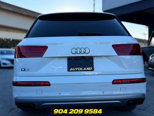 Carrara White 2019 Audi Q7 45 Premium Plus