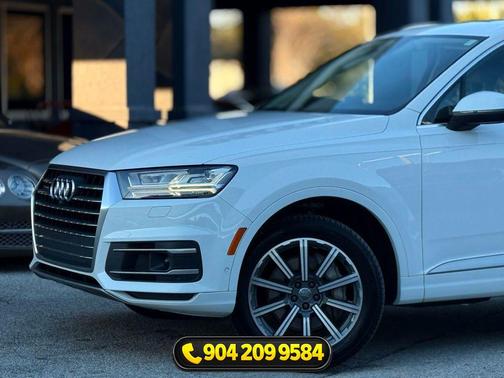 Carrara White 2019 Audi Q7 45 Premium Plus