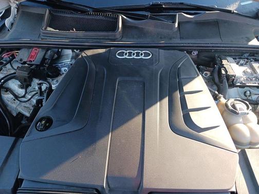 2019 Audi Q7 45 Premium Plus
