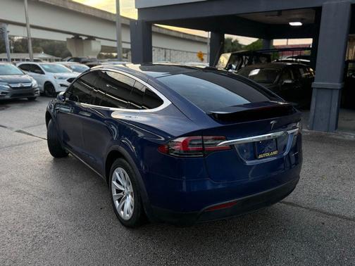2020 Tesla Model X Long Range Dual Motor All-Wheel Drive