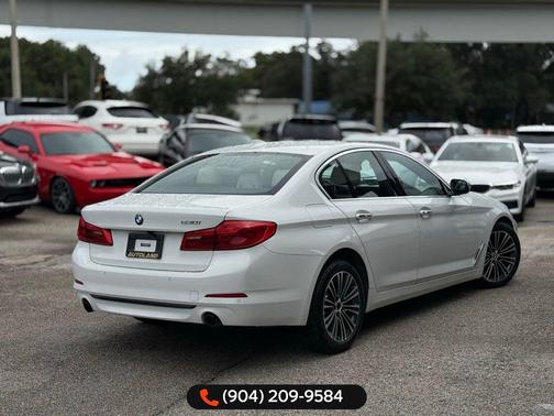 2017 BMW 530 530i