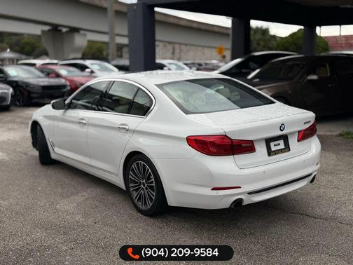 2017 BMW 530 530i